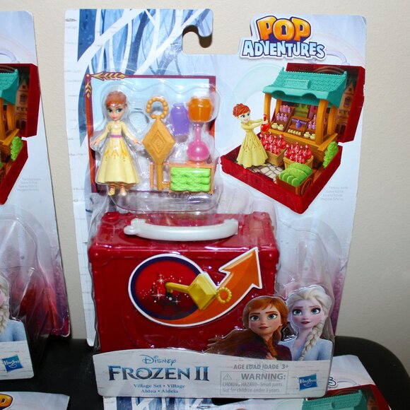 3/$55❤️sealed Disney FROZEN II 2 Pop Adventures Village Set Pop-Up Playset Case - Picture 3 of 15